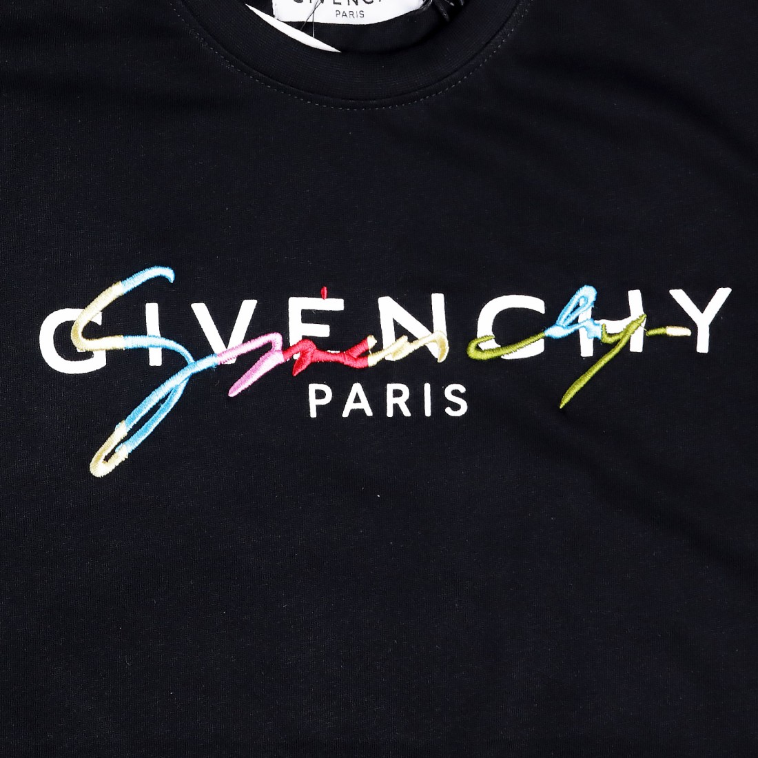 tee shirt givenchy signature